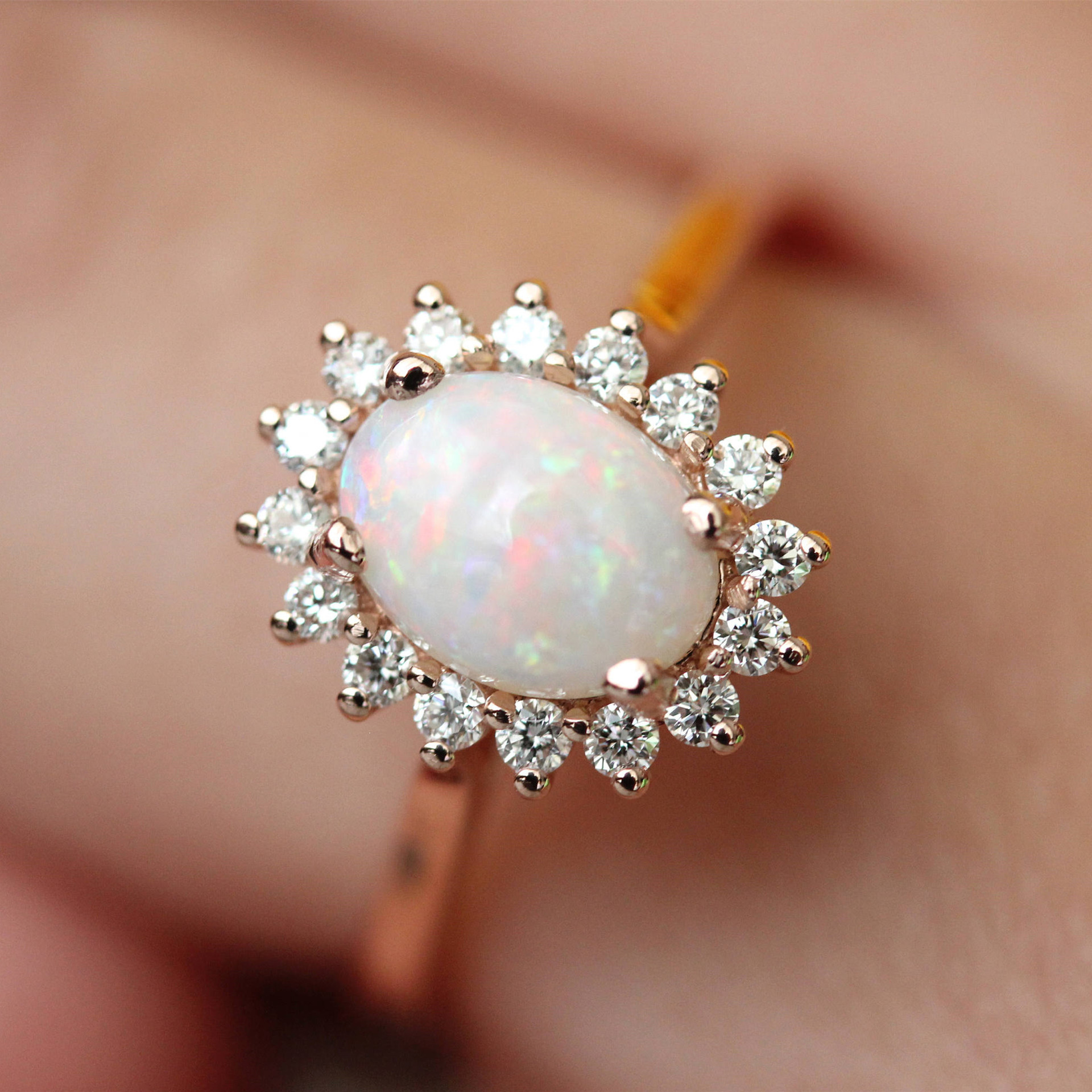 New Jewelry Oval Opal Ring