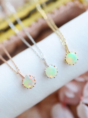 High quality opal diamond necklace