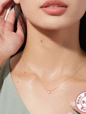 Women's Sterling Silver Light Luxury Single Opal Opal Necklace